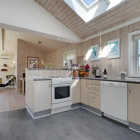 Herwarth - 3-3km From The Sea By Interhome Feriehus Blokhus